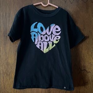Treasure & Bond Black Tee with Colorful Heart Design “Love Above All” Kids SS